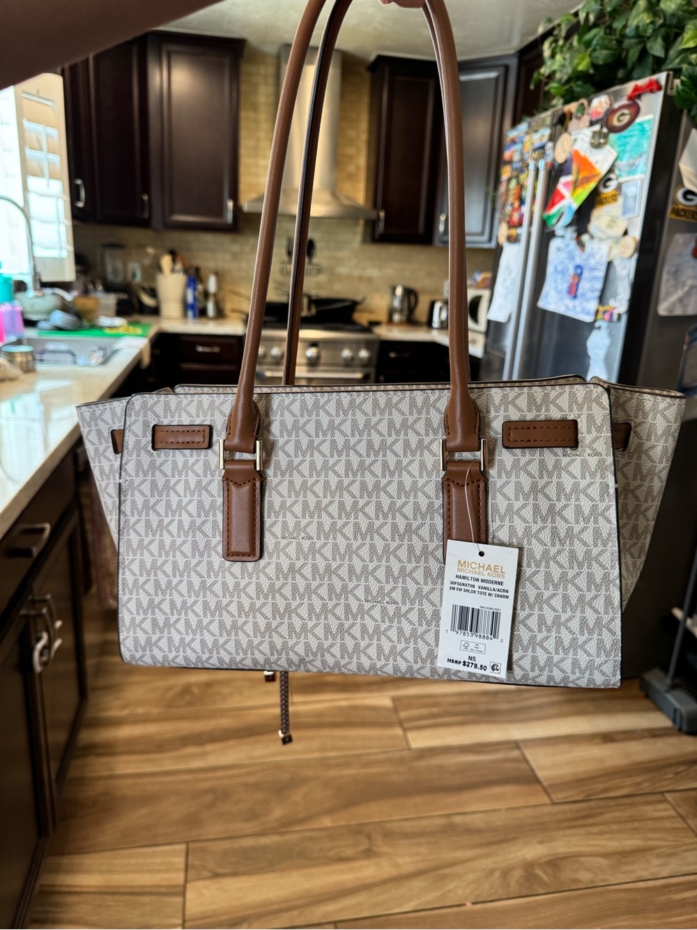 Michael Kors Hamilton Moderne Vanilla Accorm with Gold Hardware - Picture 2 of 11